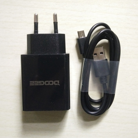 Оригинальное быстрое зарядное устройство 3,0 Doogee BL12000 Pro,BL7000,BL5000 настенный адаптер переменного тока для путешествий + USB-кабель для телефона ► Фото 1/2
