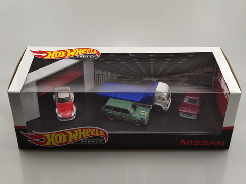 Hot Wheels Premium 1/64 Car Datsun 510 Wagon Nissan Laurel 2000 SGX коллекция автомобилей, Коллекционная модель автомобилей ► Фото 1/4